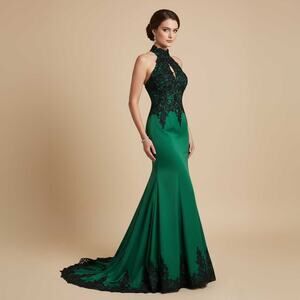 New Size 10 Elegant Black Lace Green Halter Lace Mermaid Prom Evening Dress